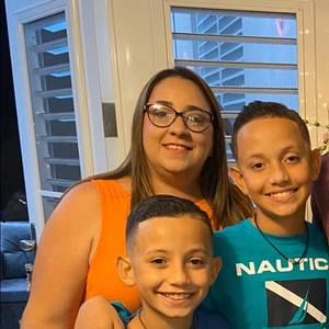 Meet your Posher, Sharon